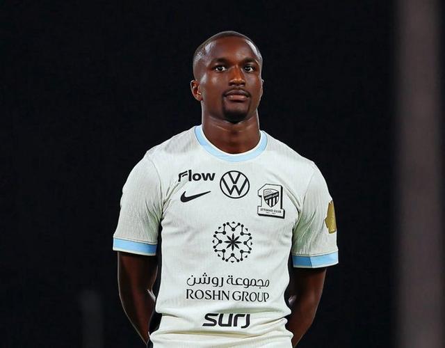 罗马诺：吉达联合要价4000万，拒绝国米对迪亚比3500万报价