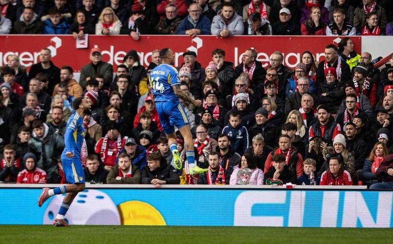 摩纳哥总监：附加赛踢巴黎对法国足球是好事，巴黎总是难踢