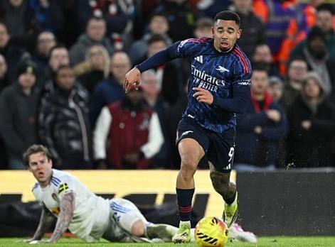 热苏斯替补14分钟，1进球，3射正全场最高，2次错失绝佳机会