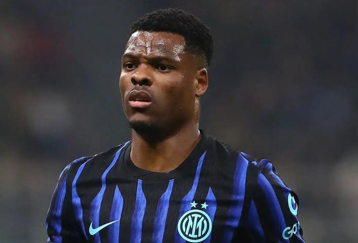 国米跟队：利物浦要邓弗里斯能立即登场，若可以将立刻报价